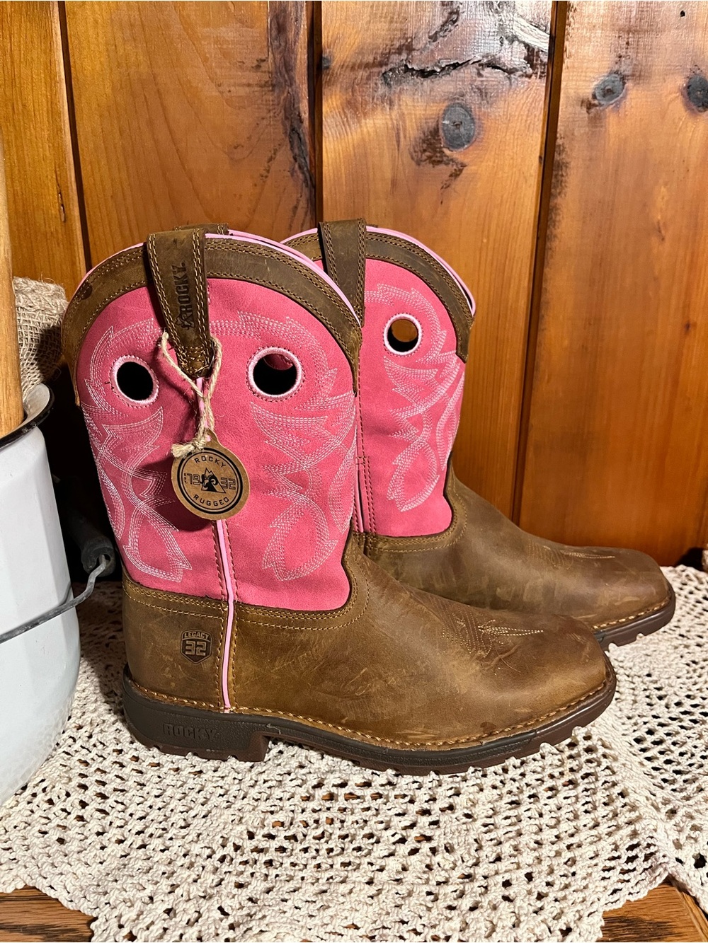 Rocky Big Kids' Legacy 32 Waterproof Western Boots in size 7 Youth (7M)